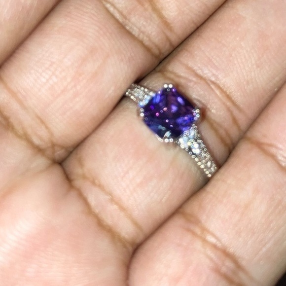 #1 Purple and White Zircon ring 1.31 ctw in Silvertone size 9.5 - Picture 9 of 10